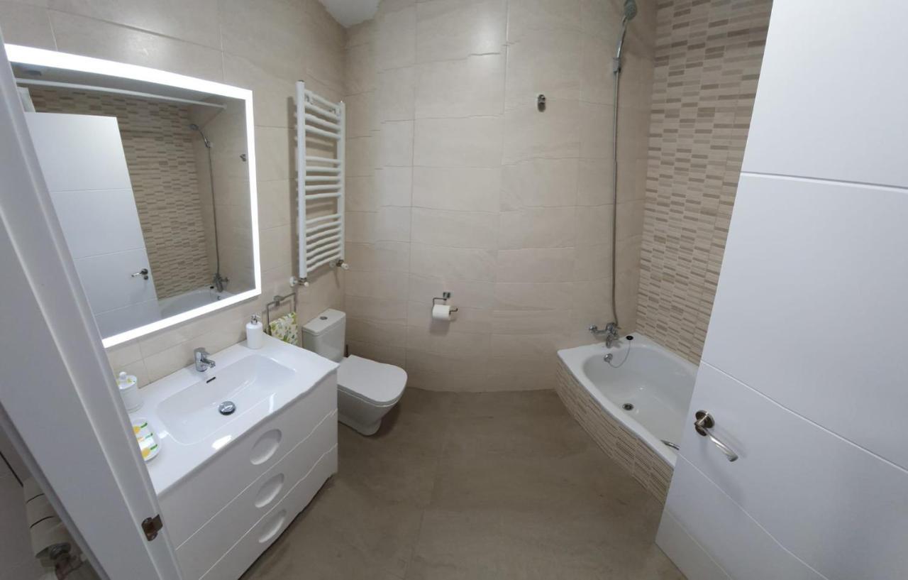 Apartamento 3 Habitaciones Miramar, Luanco Buitenkant foto